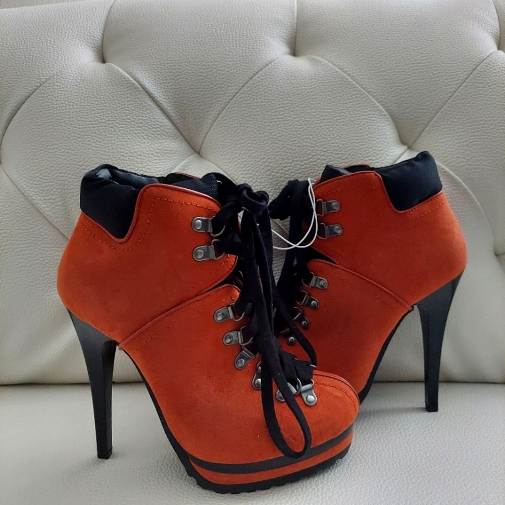Xhilaration Keava Orange Platform Booties Sz 9